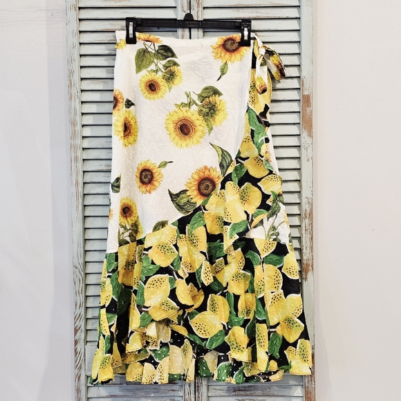 FARM RIO Anthropologie Wrap Skirt Womens Small Sunflower Lemon Ruffle Maxi EUC - Picture 2 of 13